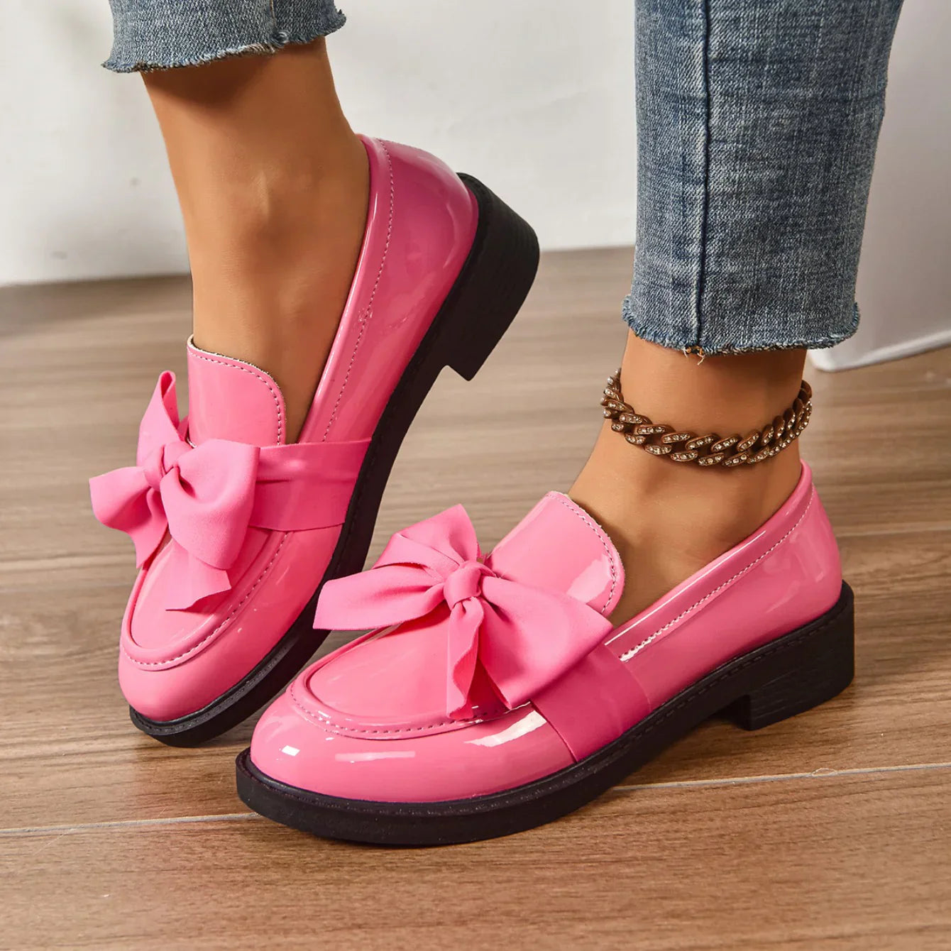 Lorella | Antypoślizgowe buty wsuwane z okrągłym noskiem