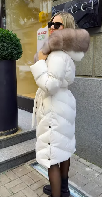 Christina | Elegancka kurtka casual z kołnierzem ze sztucznego futra